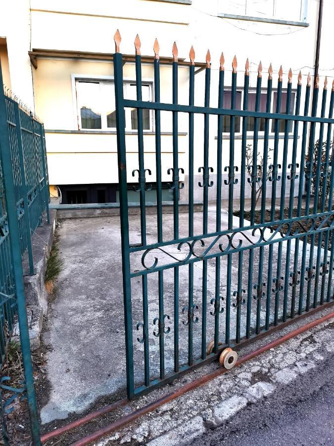 Apartamento Uranus Studio Piatra Neamţ Exterior foto